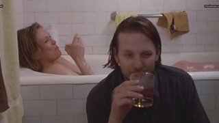 Faye Dunaway in bathtub in Barfly