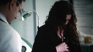 Anne Hathaway Nude in Love and Other Drugs, Great Quality