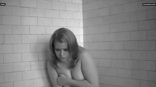 Starina Johnson Undressed in Stuck