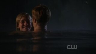 Brittany Robertson in Undies on Life Unexpected s02e07