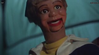 Lisa Glaser Naked in Humanoids from the Deep