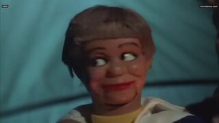 Lisa Glaser Naked in Humanoids from the Deep