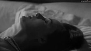 Jeanne Moreau Nude in Les Amants