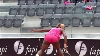 Serena Williams Upskirt video at WTA Rome 2010