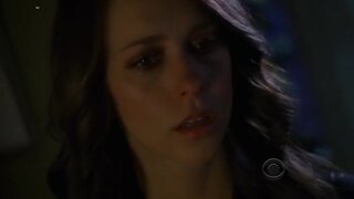 Jennifer Love Hewitt Cleavage on Ghost Whisperer s05e15