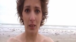 Caroline Demangel Completely Naked from Si tu ten vas