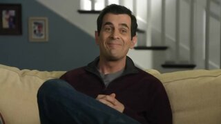 Julie Bowen in Underwear crawling on Modern Family S01E13