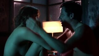Jenny Mollen Topless on Crash s02e13