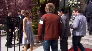 Missy Peregrym Cleavage on Reaper