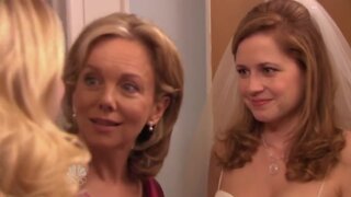 Jenna Fischer Cleavage in wedding dress on The Office s06e04