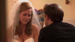 Jenna Fischer Cleavage in wedding dress on The Office s06e04