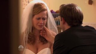 Jenna Fischer Cleavage in wedding dress on The Office s06e04