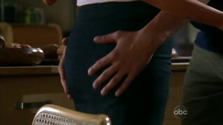 Lindsay Price getting her ass grabbed on Eastwick S1e2