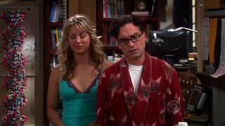 Kaley Cuoco Sexy on The Big Bang Theory s03e04