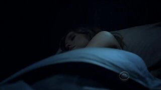 Jennifer Love Hewitt from Ghost Whisperer S5E2